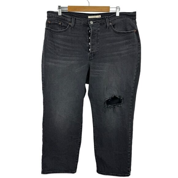 Levi’s Wedgie Straight Fit Jeans Plus Size 18W in Cut and Dry Black Distressed - Picture 2 of 16
